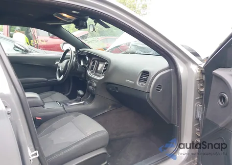 2018 Dodge Charger Sxt Rwd z USA, uszkodzony, nr VIN 2C3CDXBG7JH257677